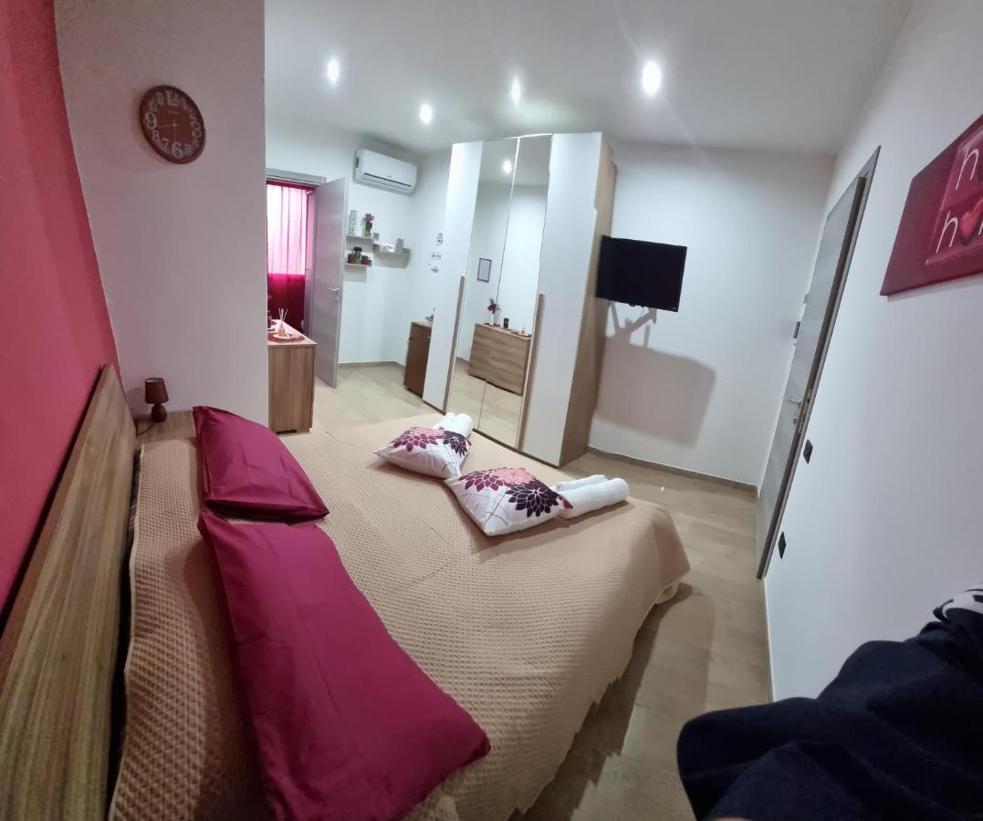 A Casa Di Lina Hotel Olbia Eksteriør billede